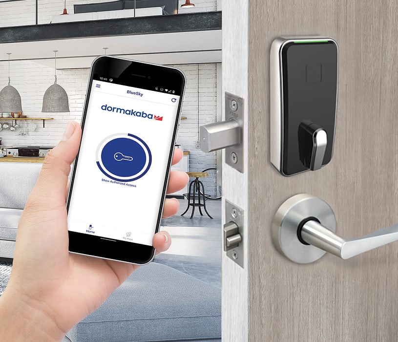 1636403896_Saffire-Door-BlueSky_Multihousing_deadlock_web